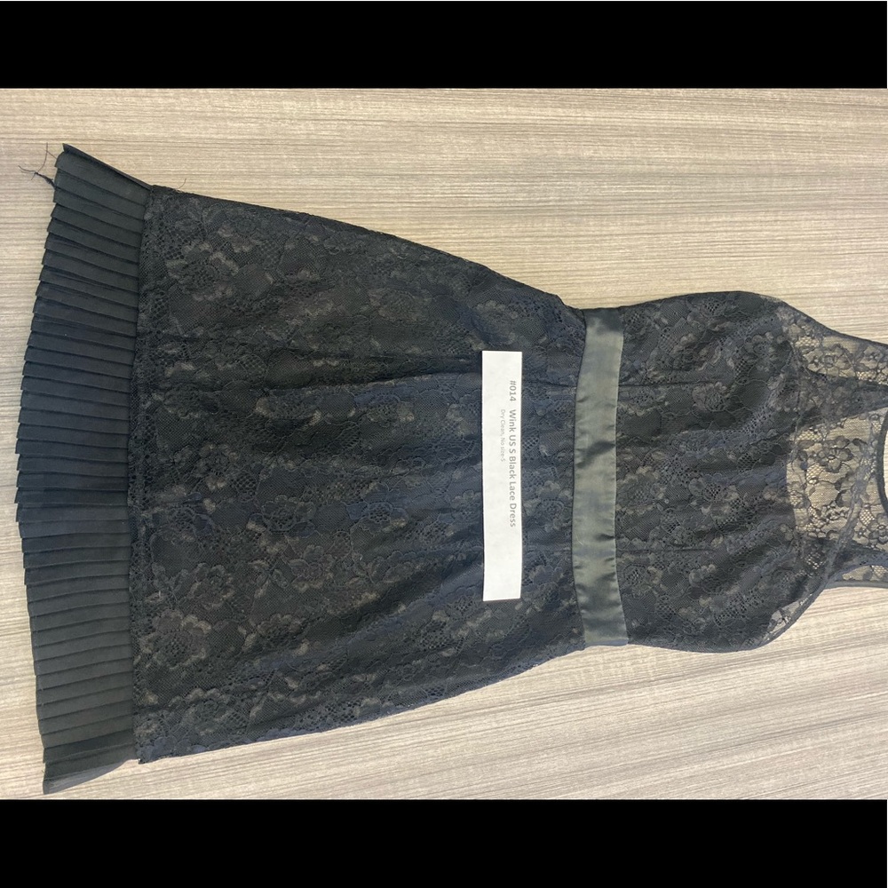 Wink dress